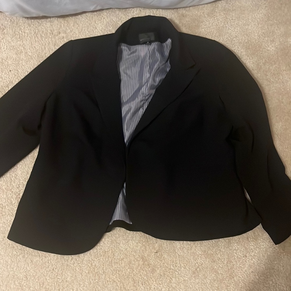 Blazer..single button